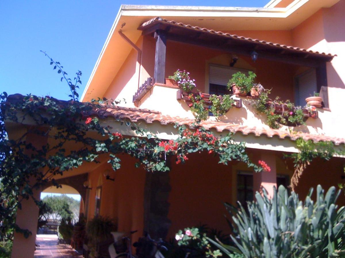 Il Bouganville Oristano Exterior foto